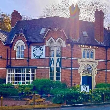 The Old Hunting Lodge At The Talbot Inn Tenbury Εξωτερικό φωτογραφία